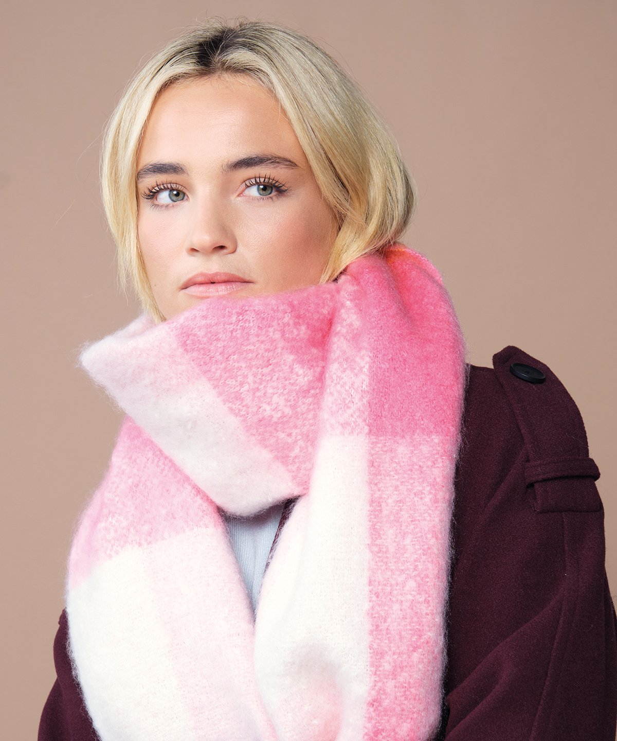 Fluffy Check Scarf Recycled Polyester Embroidered Logo